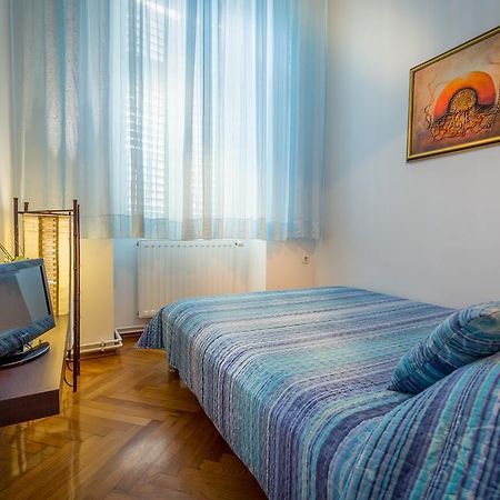 Rooms Center Demetrova 리예카 외부 사진
